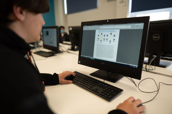 IT-Courses-at-Riverside-College-Widnes-Runcorn