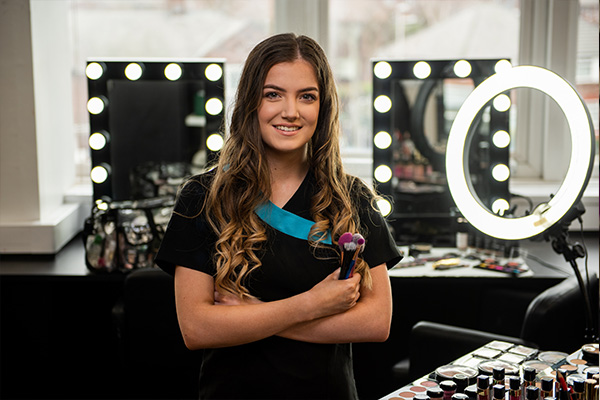 Media-Makeup-Level-3-Liverpool-Widnes-Warrington-St.-Helens-Riverside-College Media-Makeup-Level-3-Liverpool-Widnes-Warrington-St.-Helens-Riverside-College