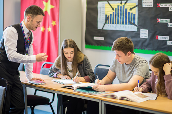 Teacher-Education-Course-Riverside-College-Higher-Education-Courses-Widnes-Runcorn-St-Helens-Warrington-Liverpool-Web-2