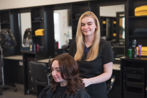 Hairdressing-Courses-at-Riverside-College-Widnes-Runcorn