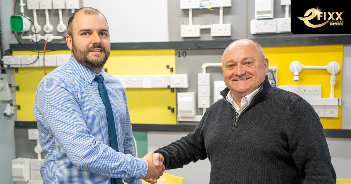 Electrical Installation Tutor, Christopher Horne, has won the prestigious EFIXX Lecturer of the Year Award