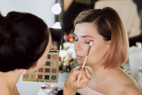 Award-in-Photographic-Makeup